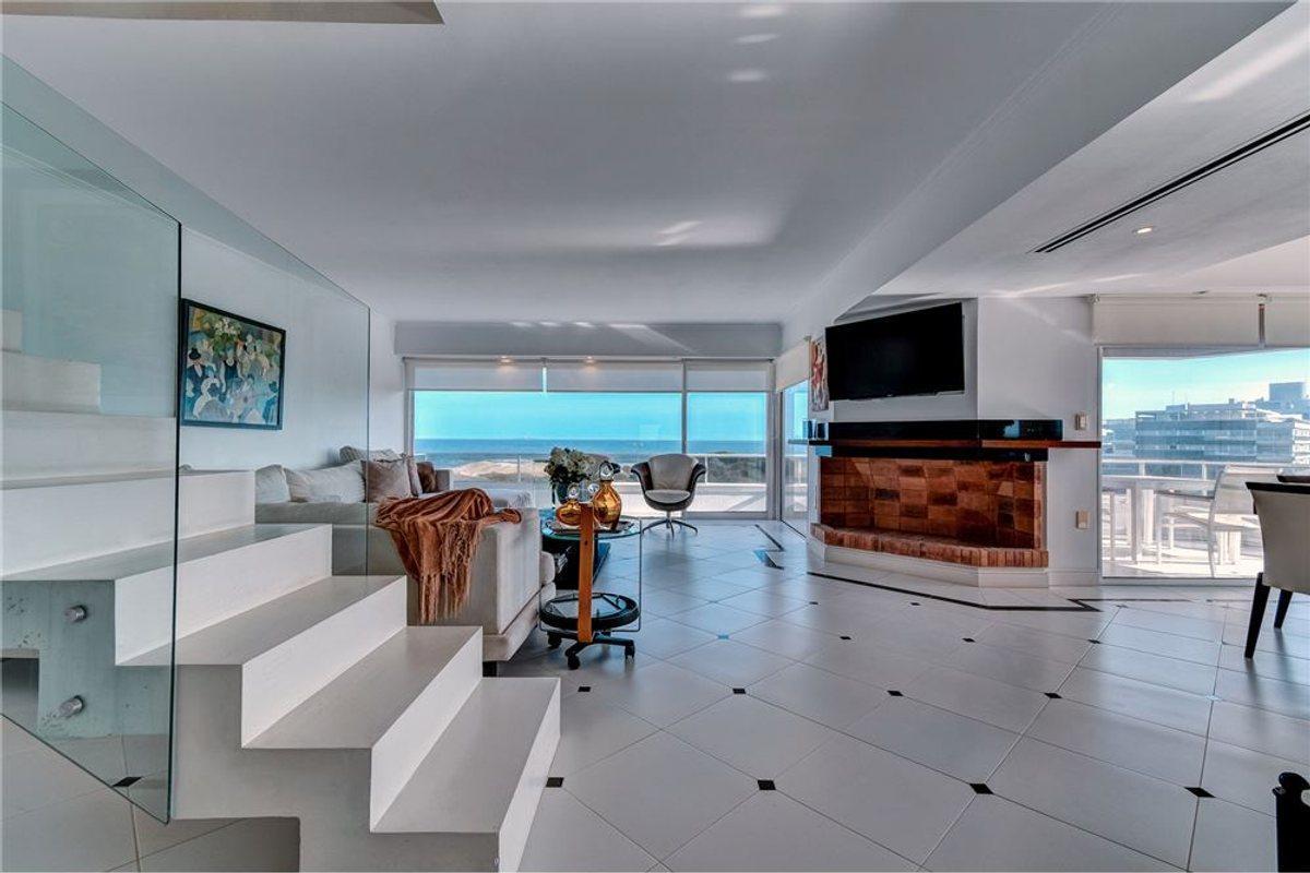 Foto de APARTAMENTO PENTHOUSE EN ALQUILER FRENTE AL MAR, imagen 5