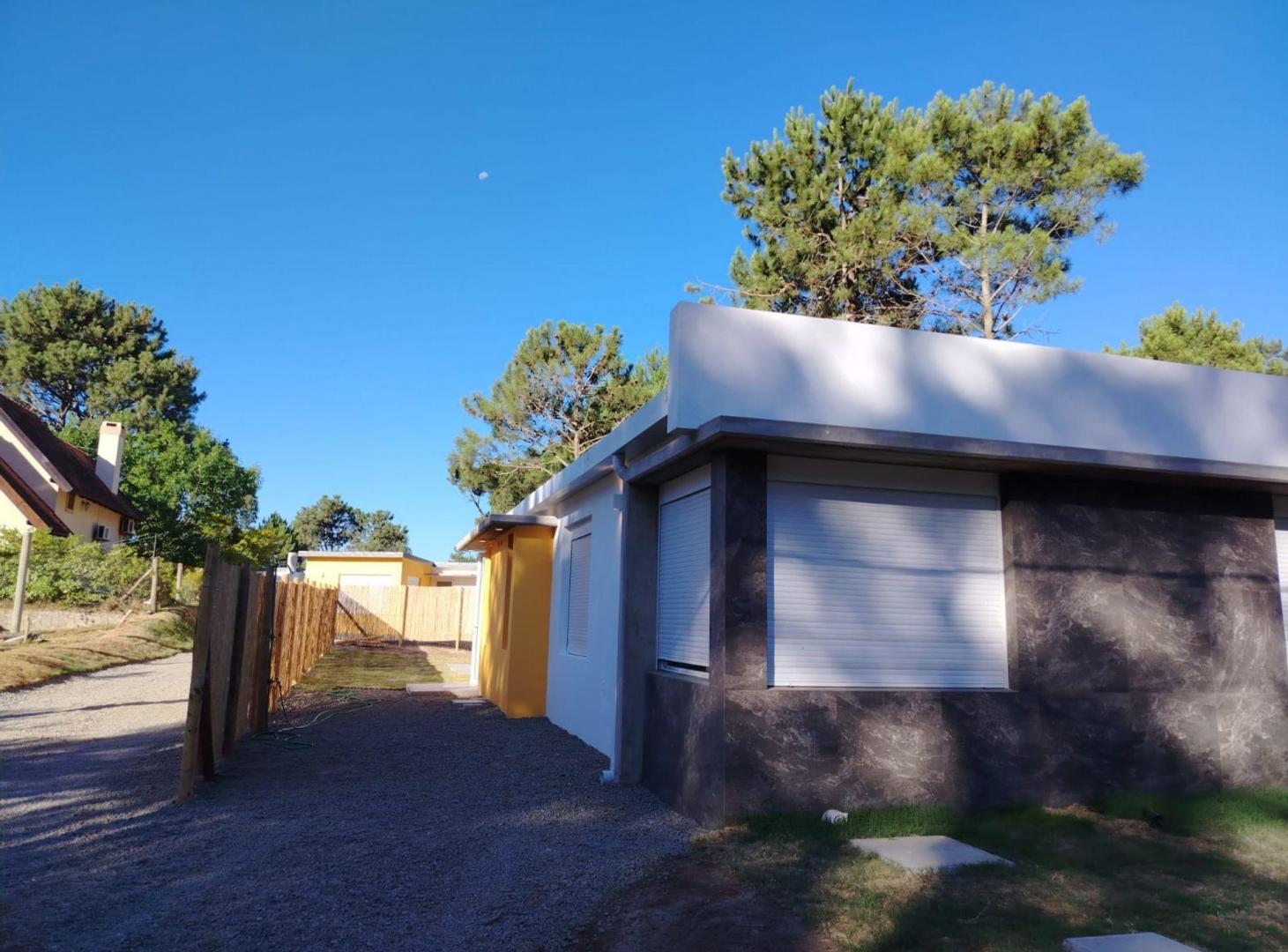 Foto de Estrena! Casa PH Punta Colorada 2 dormitorios, imagen 2