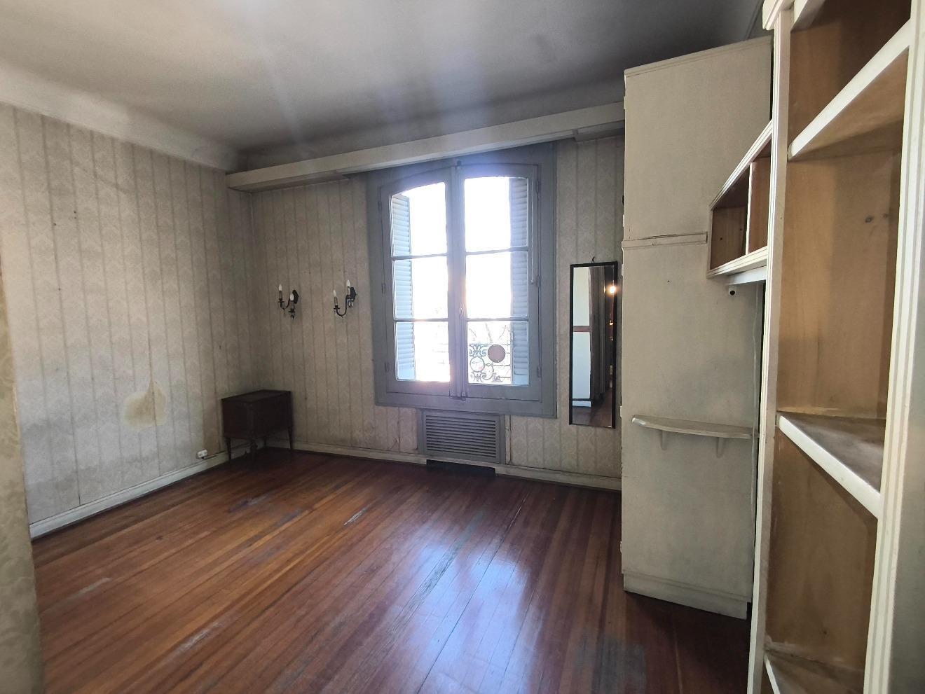 Foto de AMPLIO 3 AMBIENTES en EDIFICIO del AÑO 1931, imagen 4