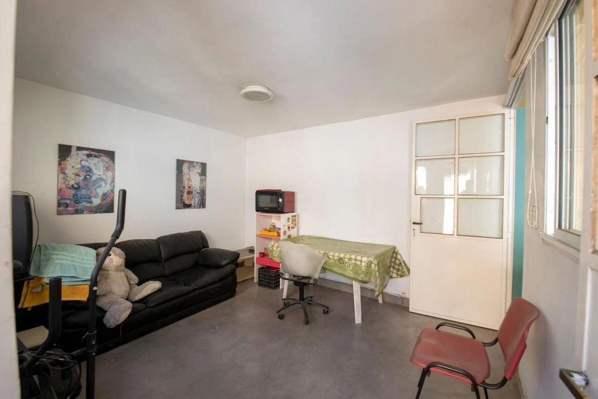 Venta de PH 6 Amb C/terraza, Parrilla y Quincho en Caballito 2