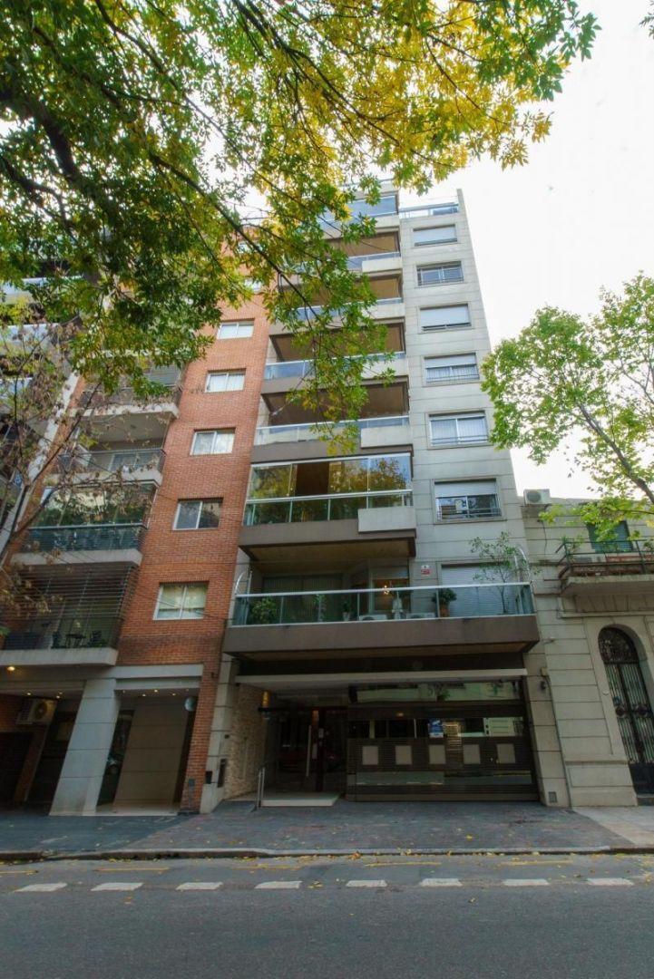 Venta de Dpto 4 Ambientes con Cochera y Baulera en Caballito 3