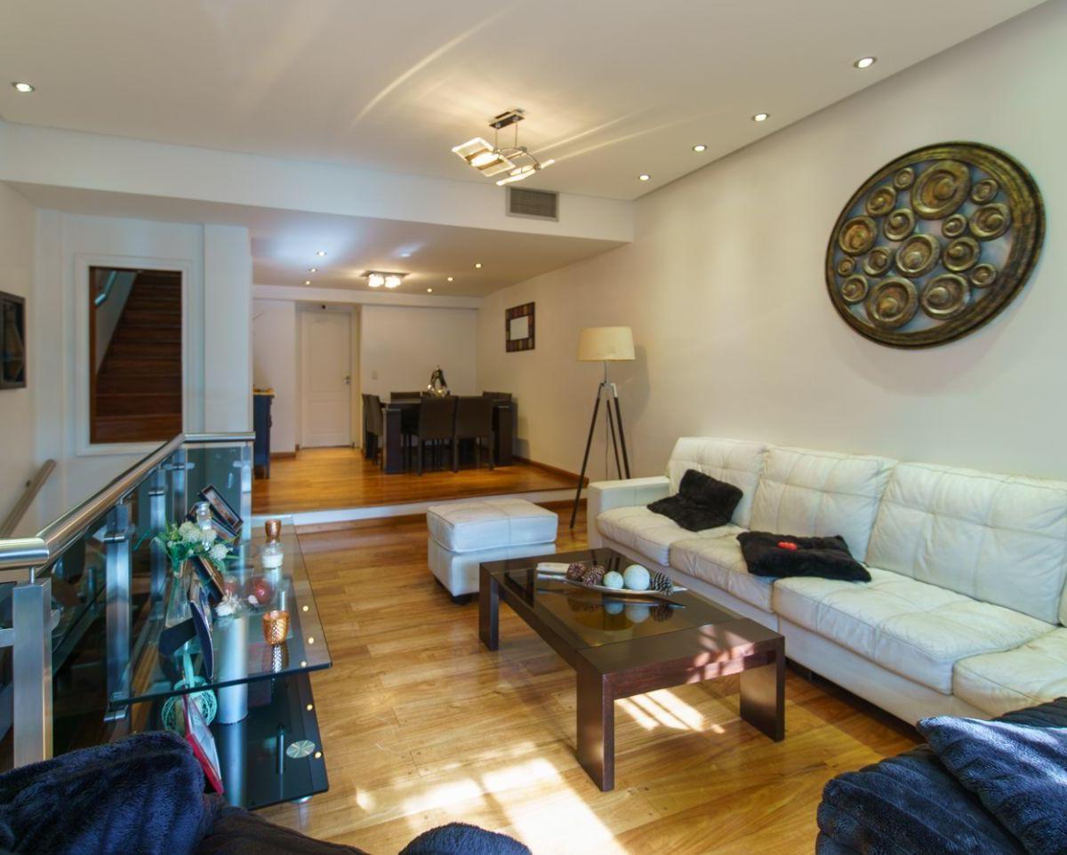 Venta de PH 5 Ambientes Retasado! en Caballito 3