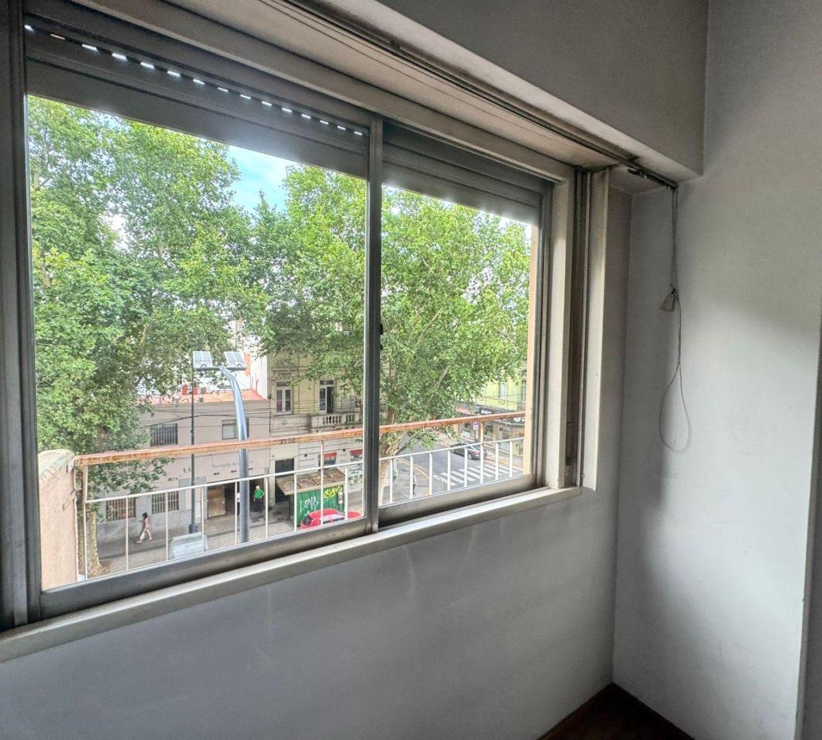 Venta de Departamento 4 Ambientes Bajas Expensas! - Balvanera 5