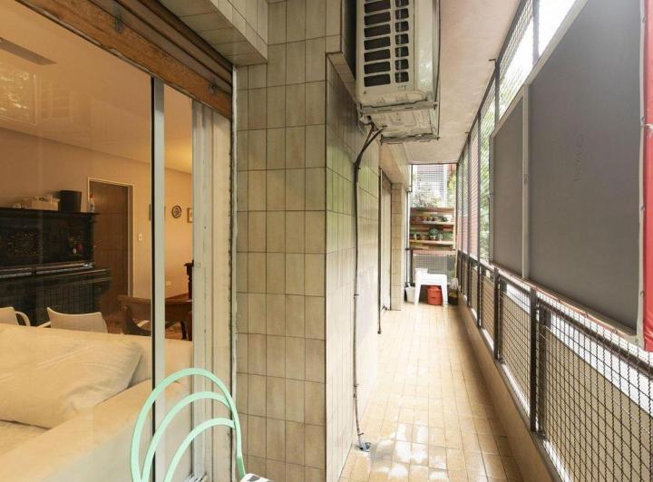 Venta de Departamento 4 Ambientes Con Dependencia, Cochera y Baulera en Caballito 1