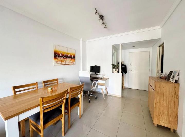 Venta de Departamento 3 ambientes con Cochera en Caballito 3