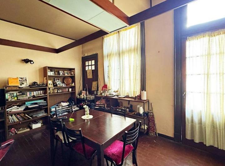 Venta de Casa 5 ambientes en el Barrio Ingles - Caballito 5