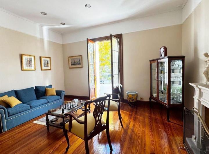 Venta de PH 4 ambientes con Terraza, Quincho y Parrilla en el Barrio Inglés Caballito 2