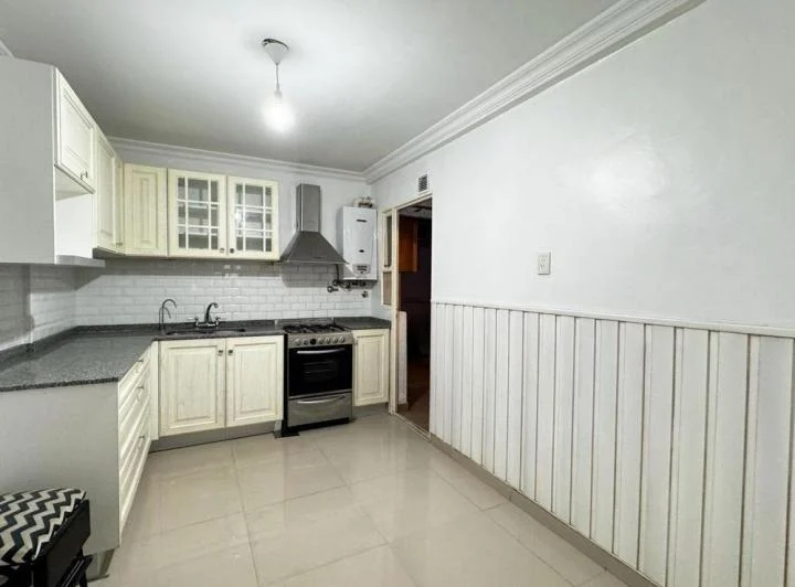 Venta de departamento 3 ambientes Con Patio, Apto Prof. y Apto Crédito en Caballito 5
