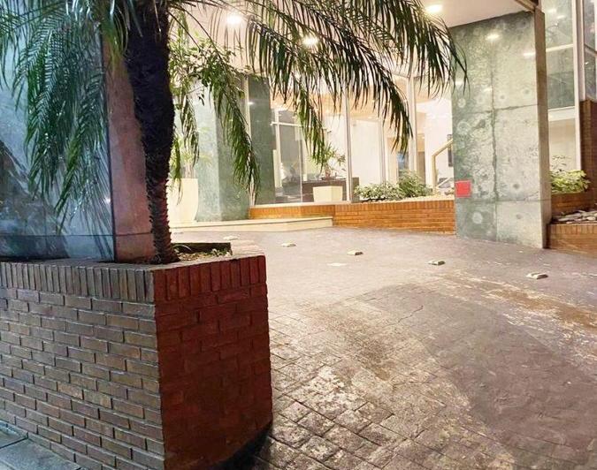 Venta de Departamento 4 ambientes Con Dependencia y Cochera en Caballito 1