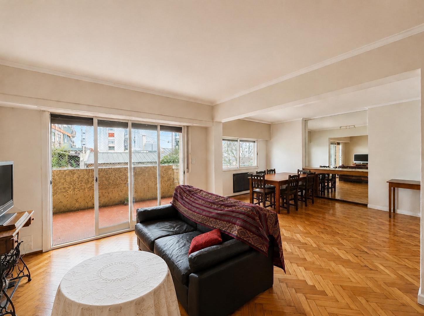 Foto de Venta de Departamento 5 ambientes con Doble Balcon en Caballito, imagen 2