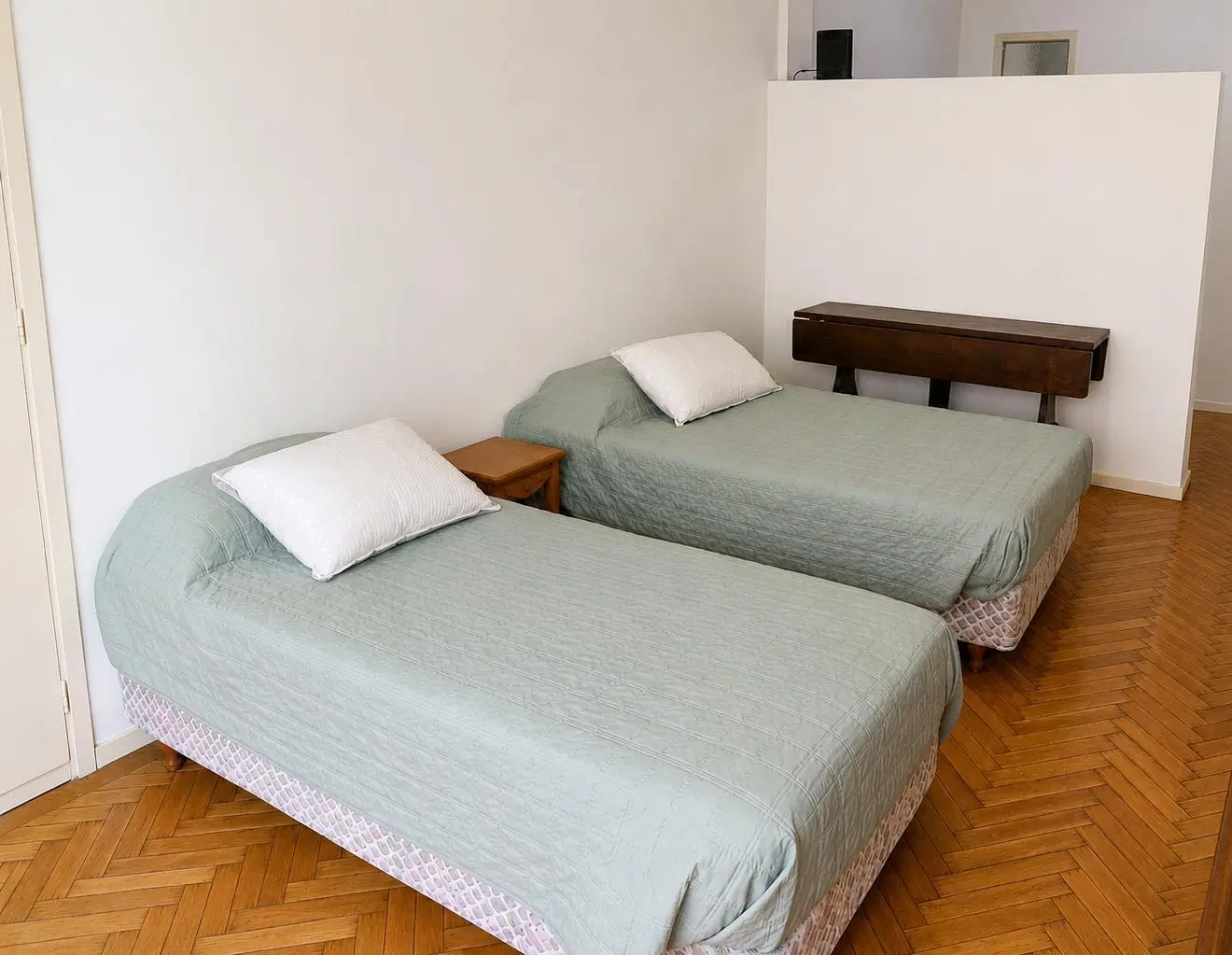 Venta de Departamento Monoambiente Divisible Reciclado A NUEVO en Recoleta 4