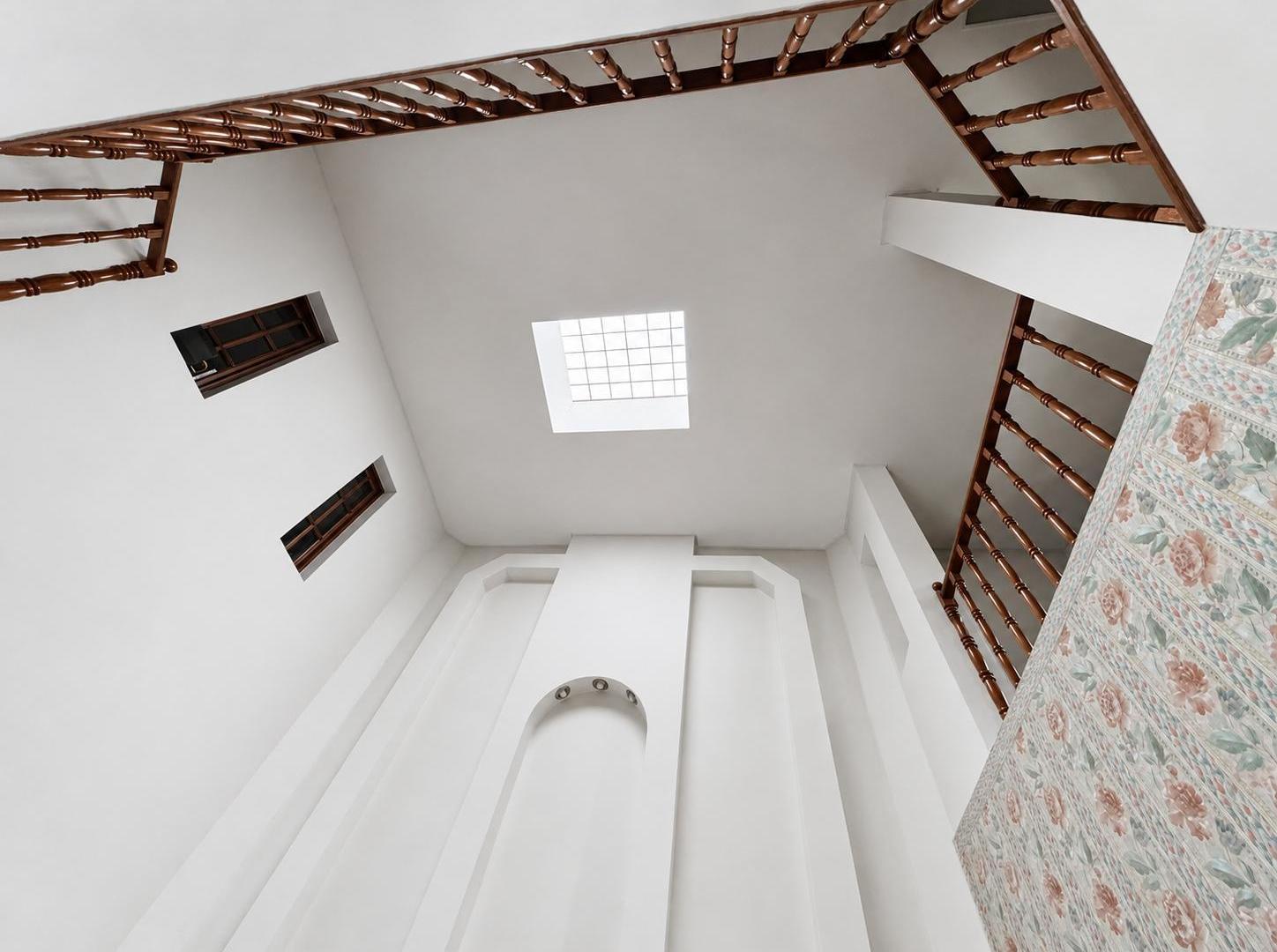 Foto de Venta de Casa LOTE PROPIO de 4 ambientes con Cochera, Jardín, Parrilla y Terraza en Caballito, imagen 2