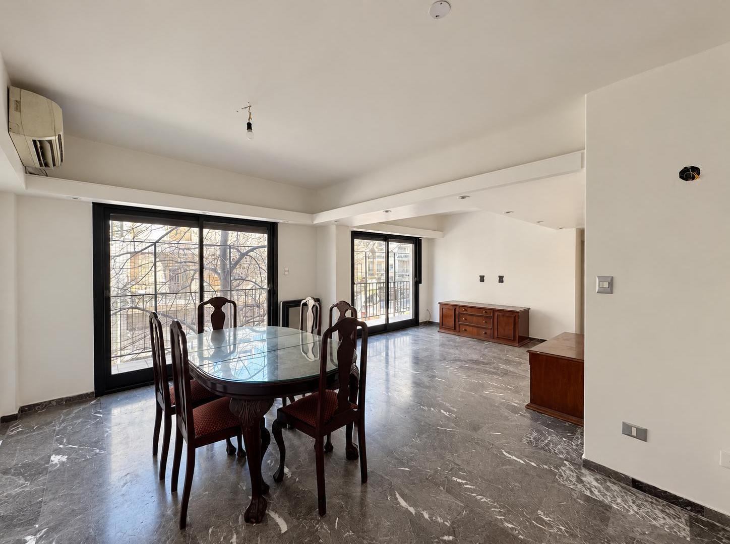 Foto de Venta de Departamento SEMIPISO de 3 Ambientes Con Cochera en Caballito, imagen 3