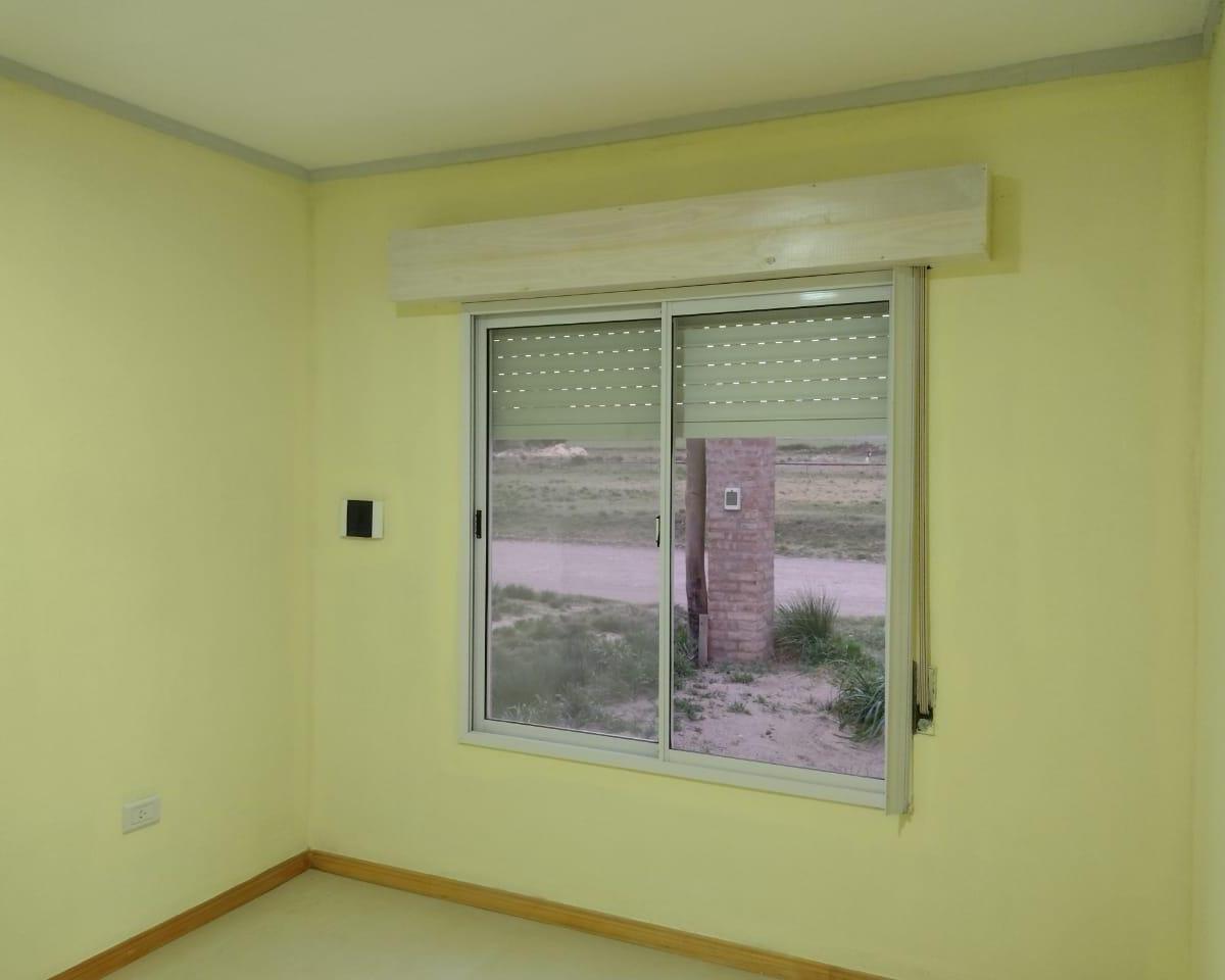 Foto de Liquido casa en Saldungaray a USD50.000 con todos los servicios!!!!!, imagen 3