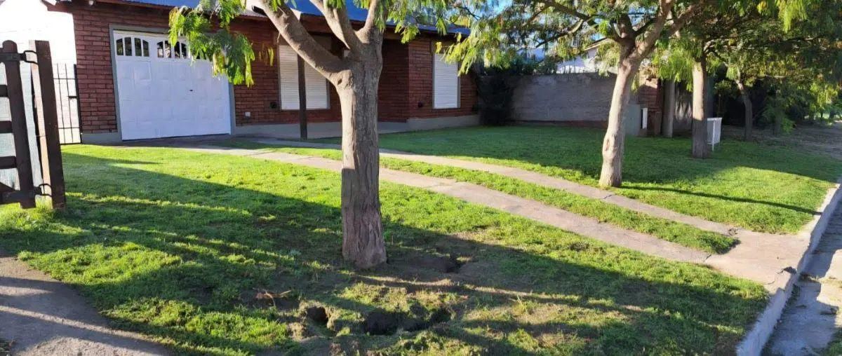 Hermosa propiedad en venta en Saldungaray 1