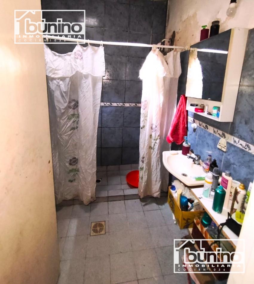 Casa 2 Dorm. y Depto 1 Dormitorio - Granadero Baigorria 2