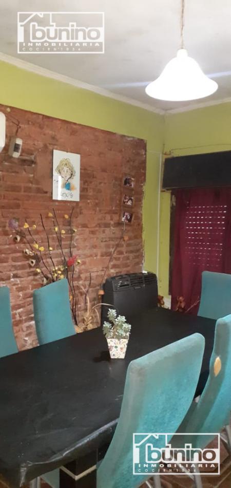 Casa 2 Dorm. y Depto 1 Dormitorio - Granadero Baigorria 3