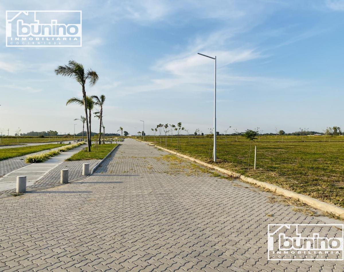 Terrenos en Venta en Barrio Belvedere - Capitan Bermudez 1