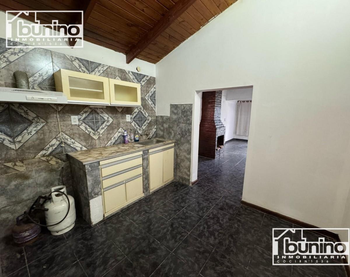 Casa en Venta, Apta Credito - 2 Dorm. + Comodin, Ibarlucea 1