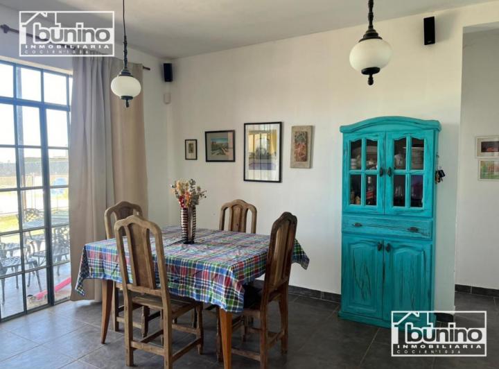 Casa alquiler temporal, 3 dormitorios - Funes Norte 3