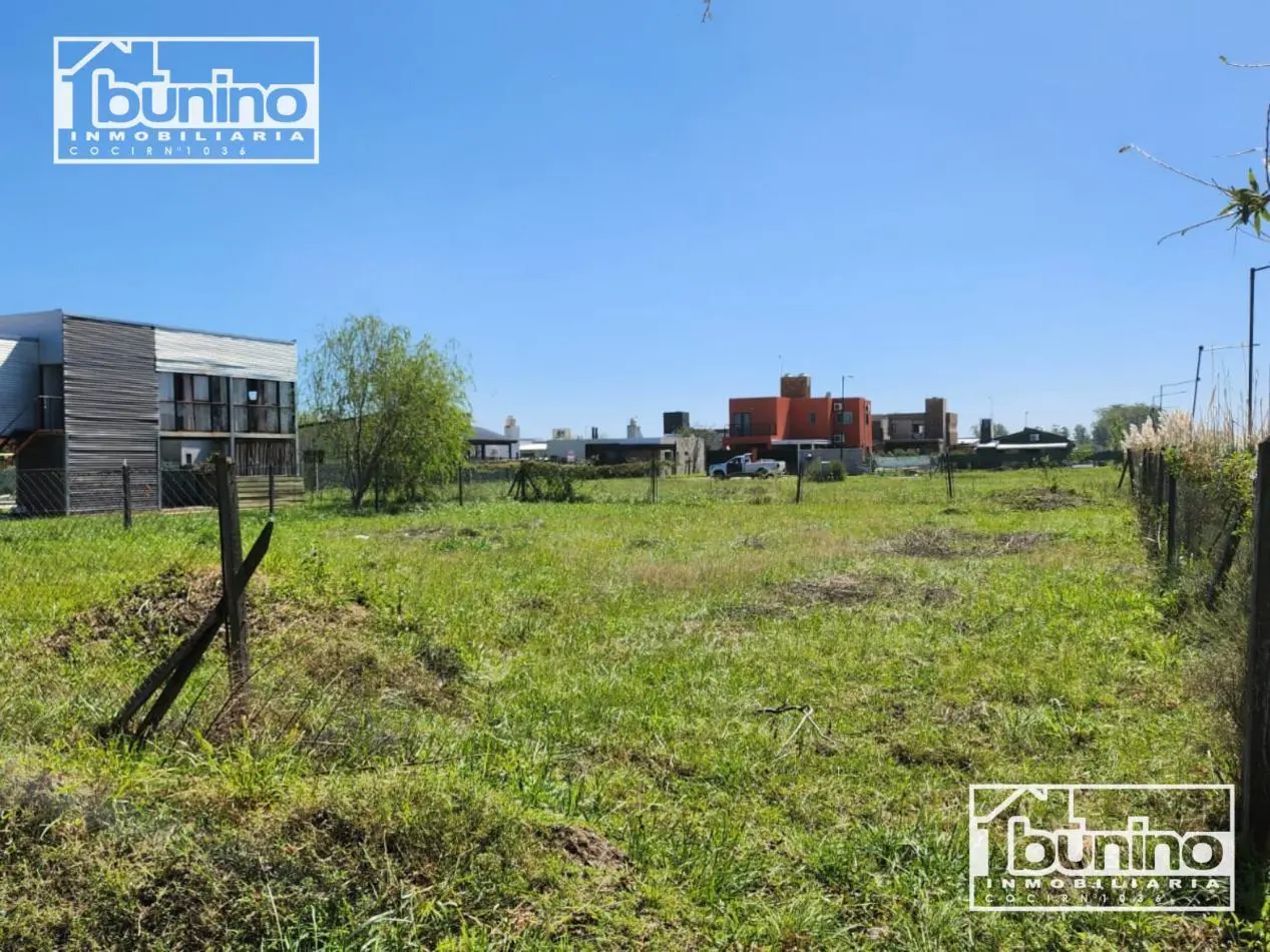 TERRENO EN VENTA en Funes 4