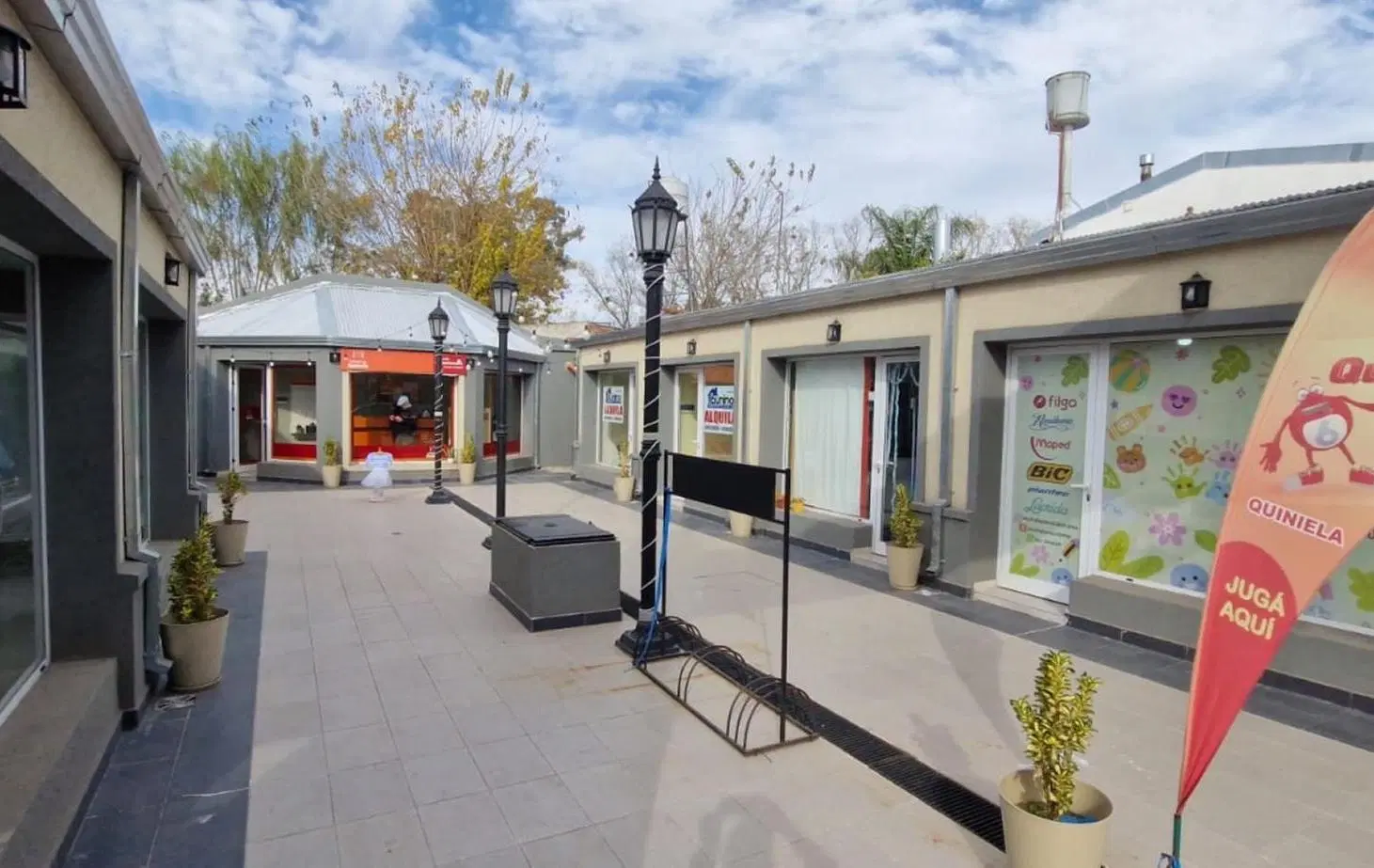 Local comercial en el centro de Ibarlucea 5