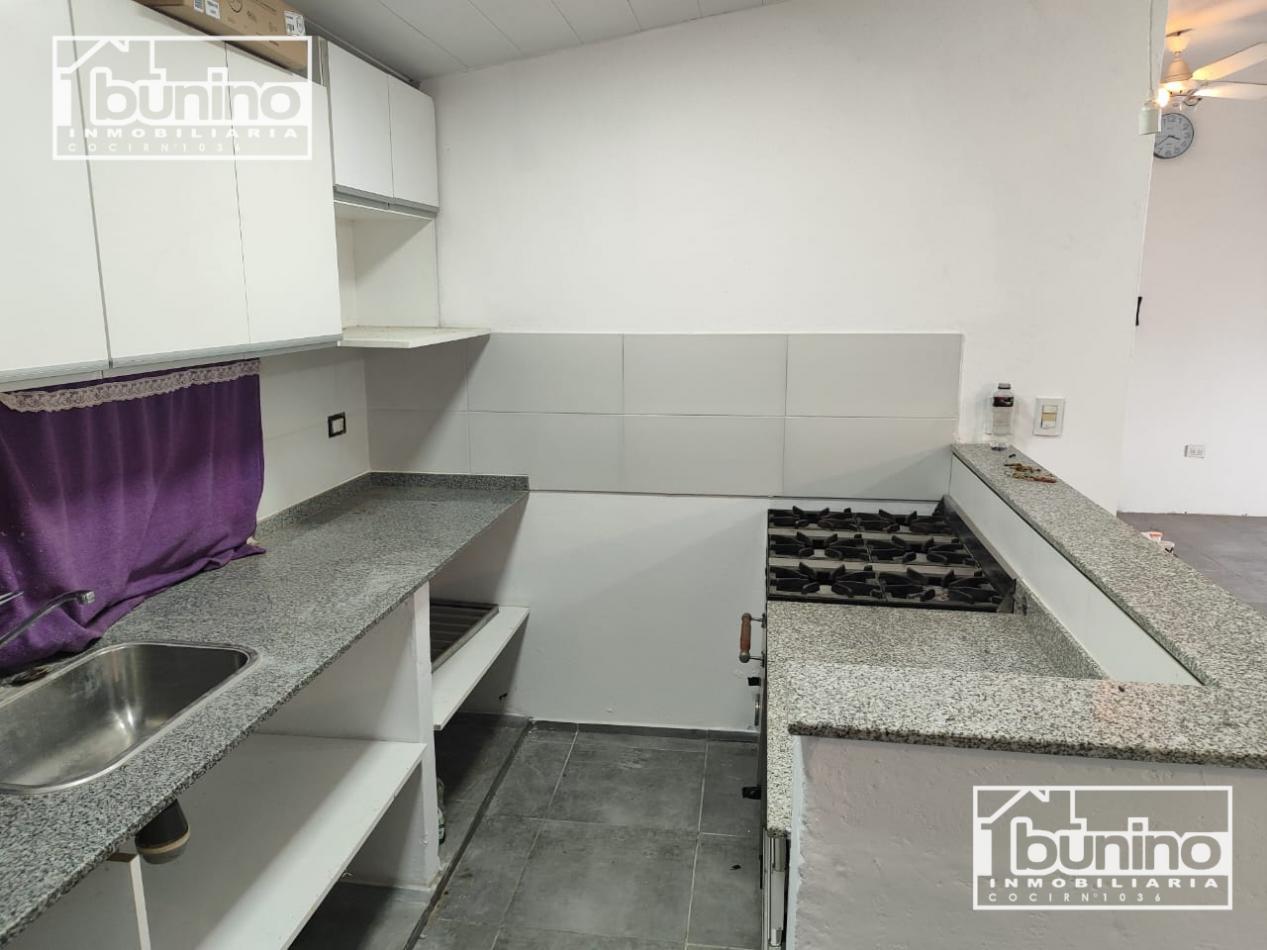 Foto de Casa en venta APTA CREDITO en Ibarlucea - 3 dormitorios, imagen 2