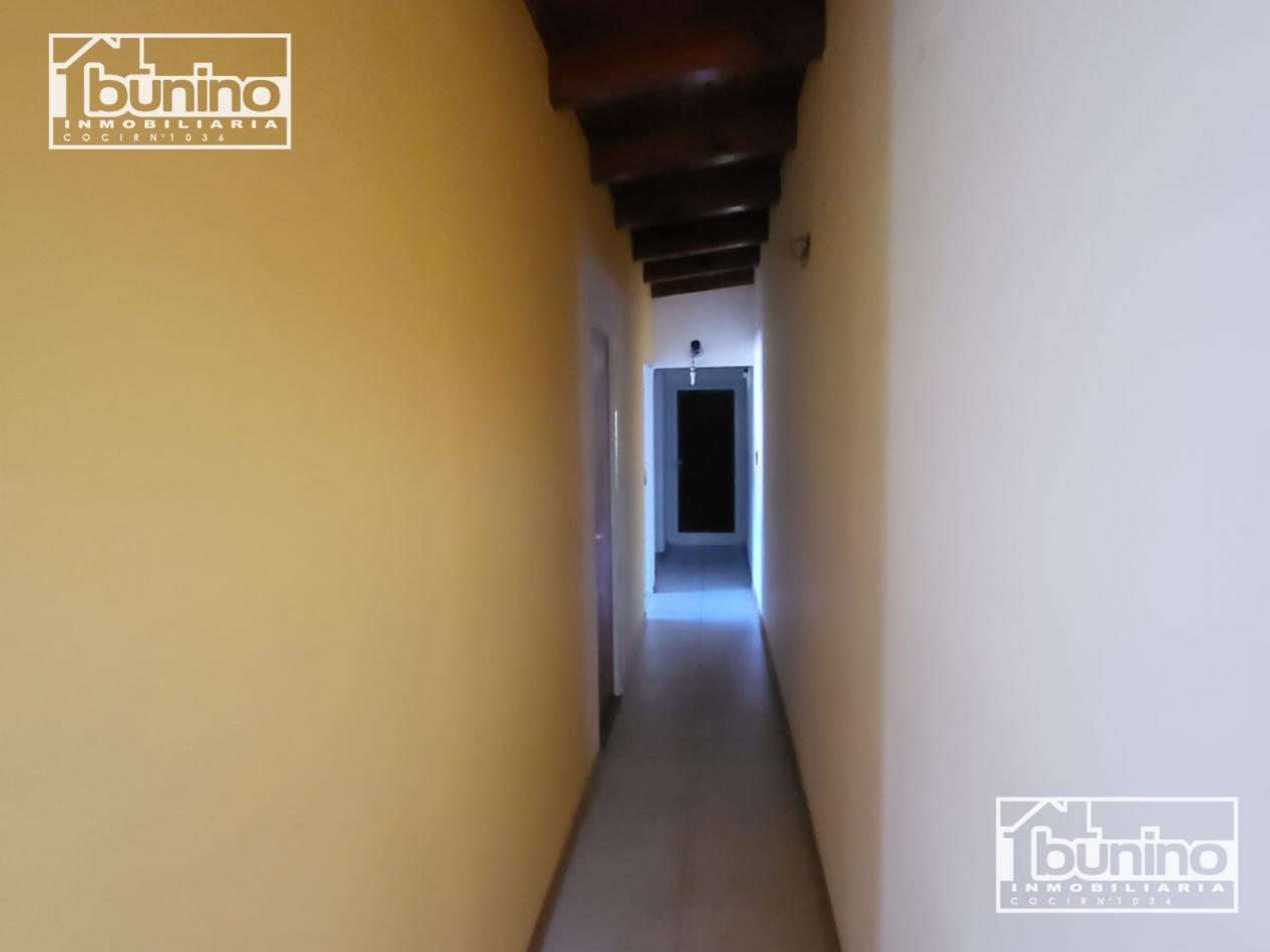 Foto de Casa en venta de 3 dormitorios en Granadero Baigorria - Apta credito, imagen 3