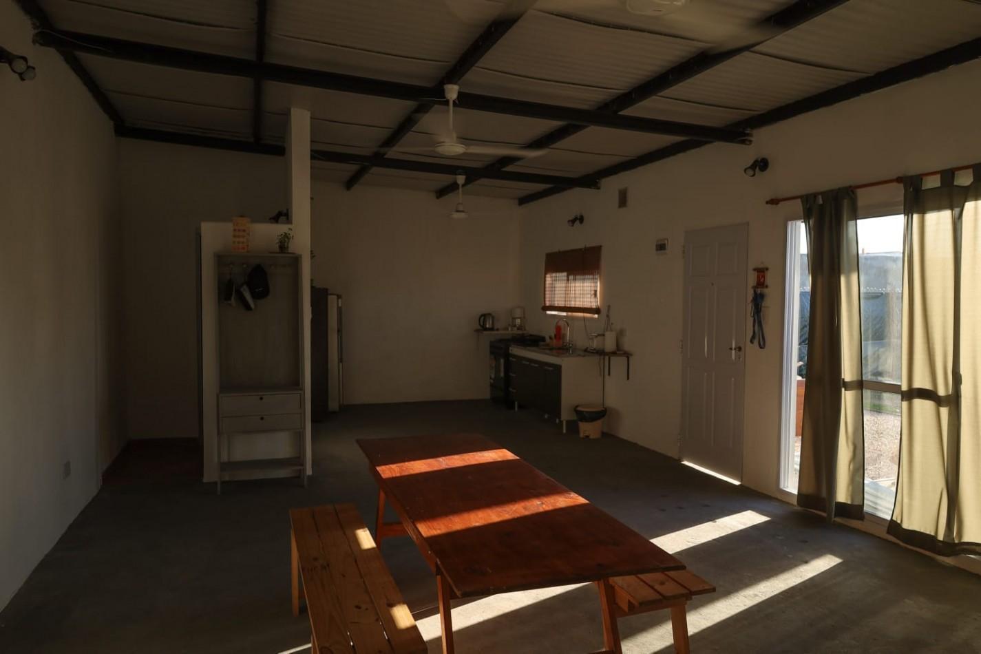Foto de Casa tipo loft en venta en Granadero Baigorria - Con piscina y parque, imagen 5