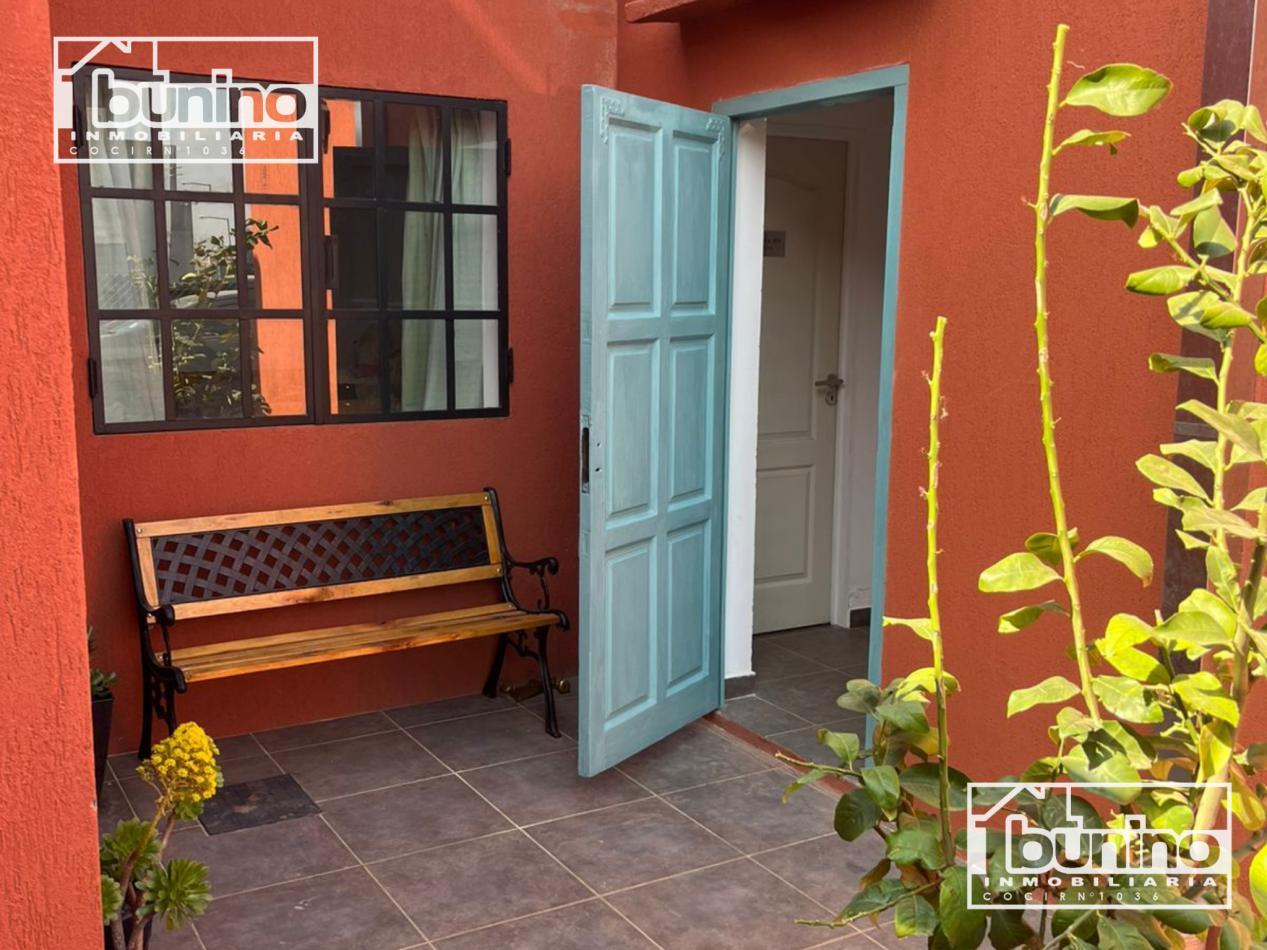 Foto de Casa alquiler temporal, 3 dormitorios - Funes Norte, imagen 4
