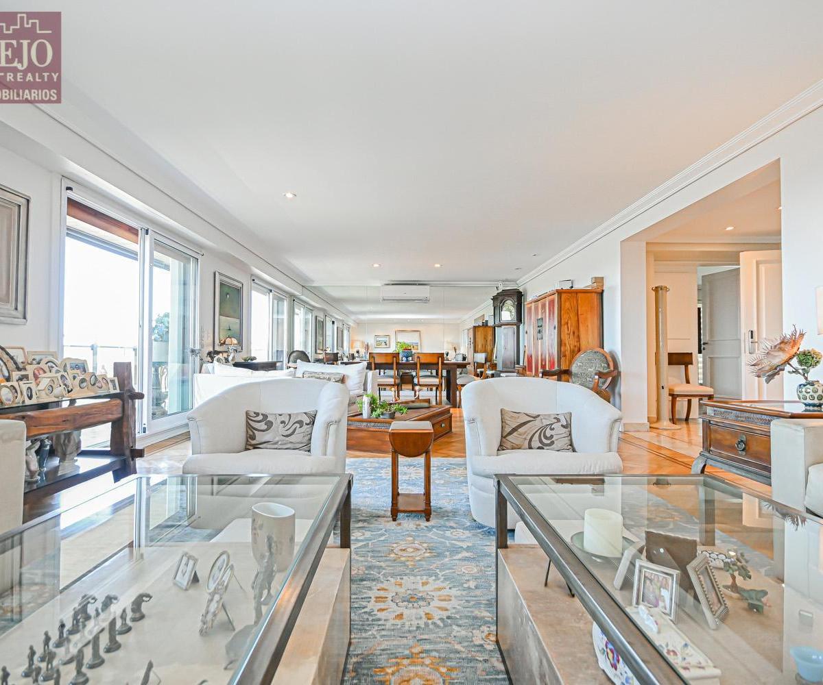 Venta 4 Suites, Altísimo, Vista Increíble, 1/2 Cocheras, Edificio Impecable 2