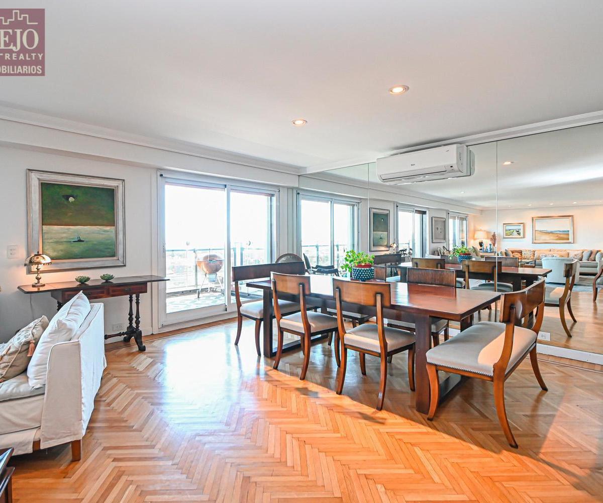 Venta 4 Suites, Altísimo, Vista Increíble, 1/2 Cocheras, Edificio Impecable 1
