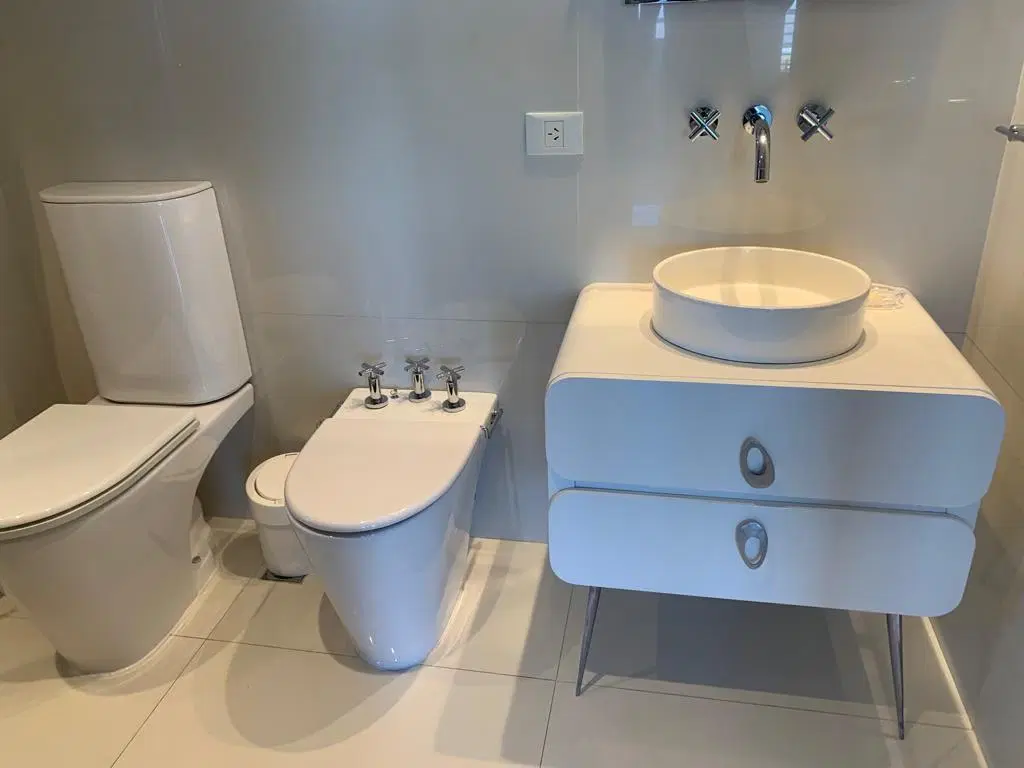 Alquiler dos ambientes muy amplios con Muebles y cochera, todos los amenities 3