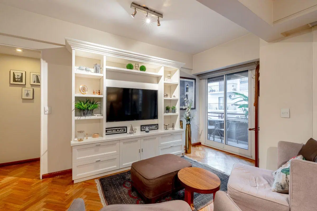 Barrio Norte, en venta, 3 Dorm, Reciclado, Cochera. 4