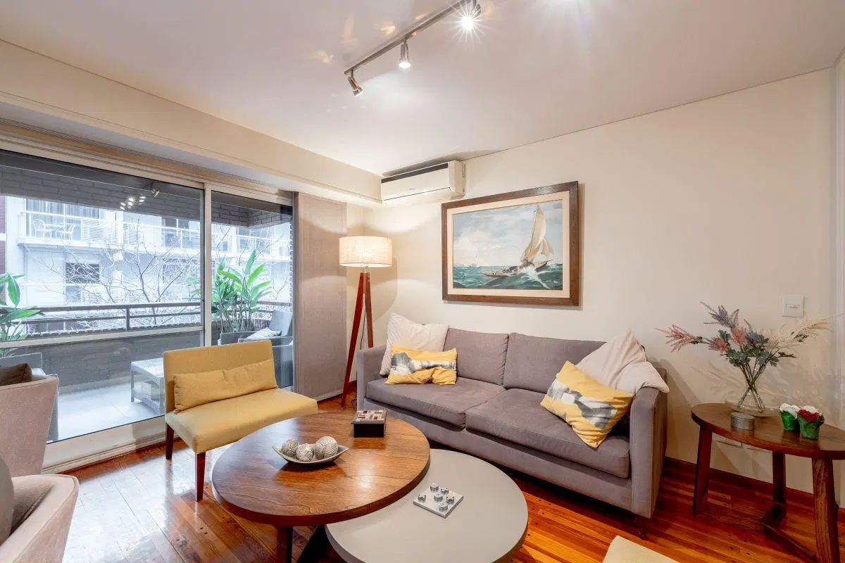 Barrio Norte, en venta, 3 Dorm, Reciclado, Cochera. 5