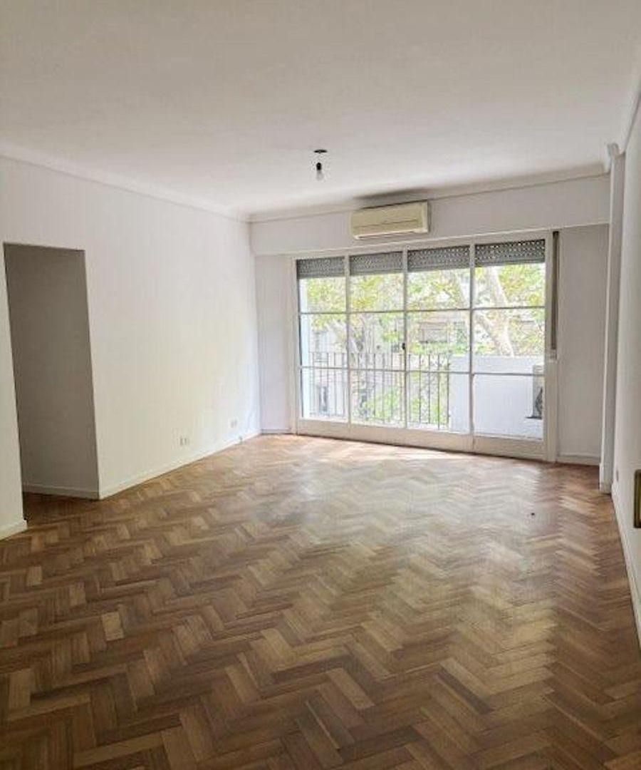 Foto de Recoleta, En venta. Son 3amb c/dependencias. Total 90m2, imagen 1