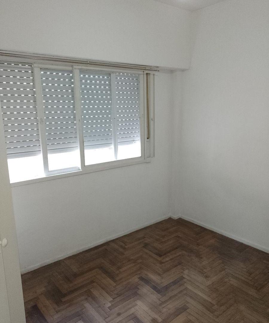 Deparatamento 3 Amb. c/Terraza CENTRICO Av. San Martin 85 - Ramos Mejia