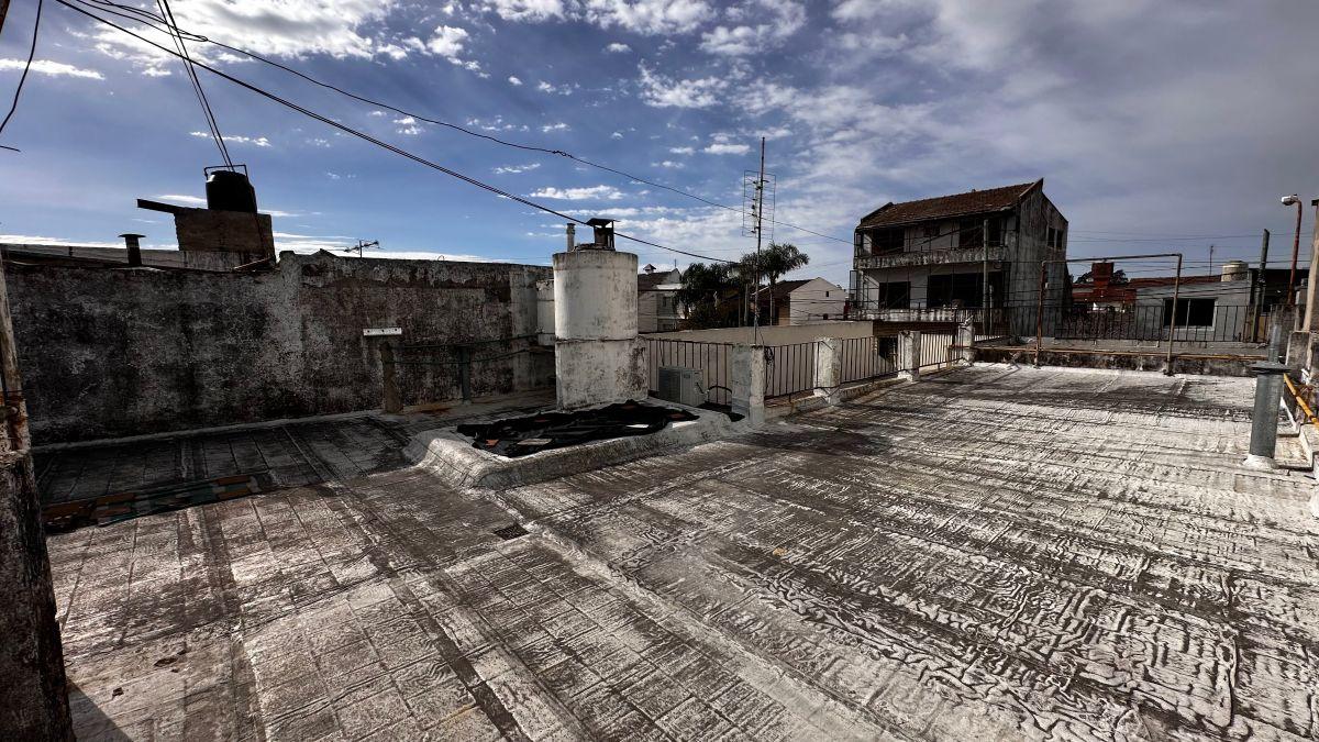 Foto de Casa 4 Amb. Garage. Terraza. APTO CREDITO. - Yerbal 189 - Ramos Mejía, imagen 5