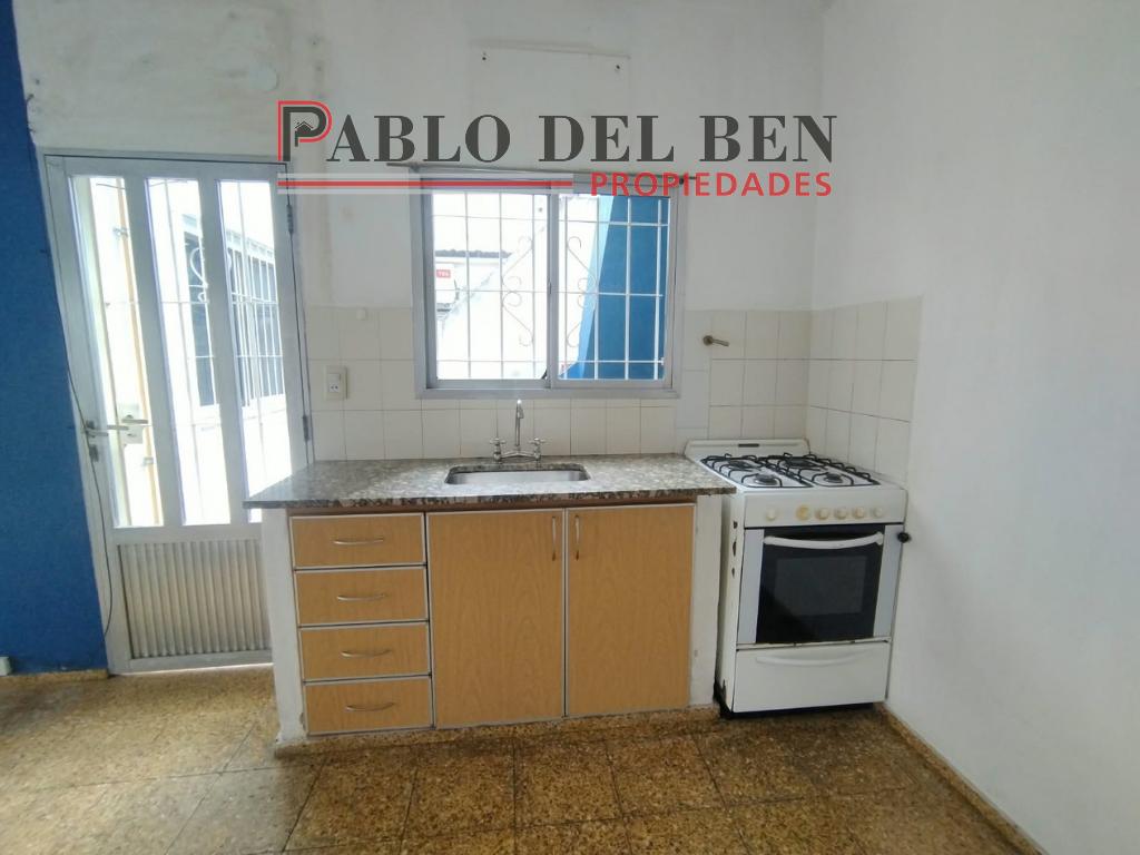 Foto de DEPARTAMENTO PH EN ALQUILER DE 3 AMB EN ISIDRO CASANOVA AL FRENTE CON, imagen 3