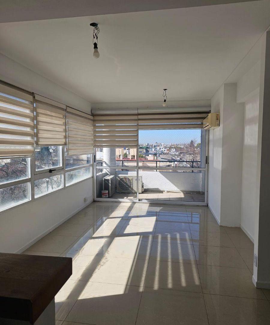 Foto de 2 ambientes muy luminoso con balcon y Amenities, imagen 3