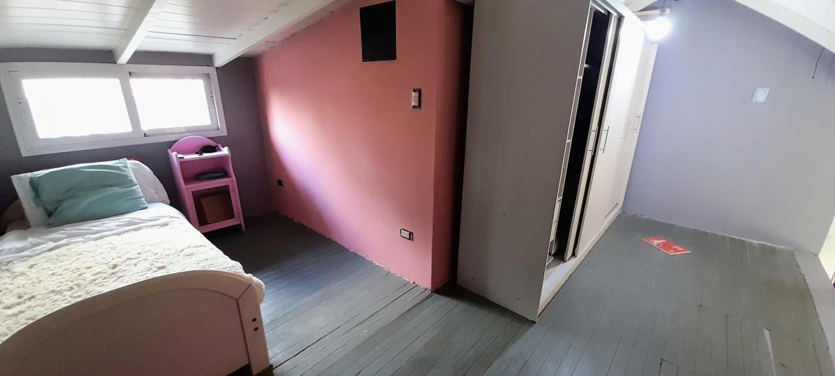 Divina Quinta con Parque y Pileta. Cerca Acceso Oeste 3