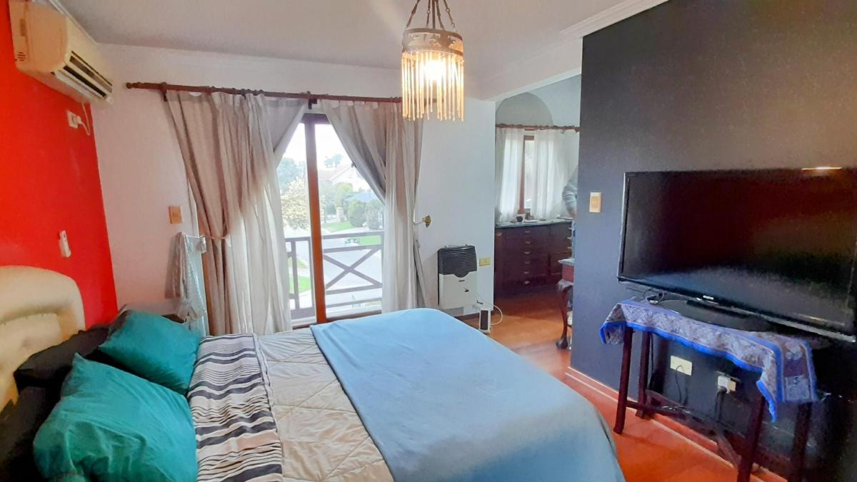Chalet de 4 amb en Haras María Elena. Apto Crédito