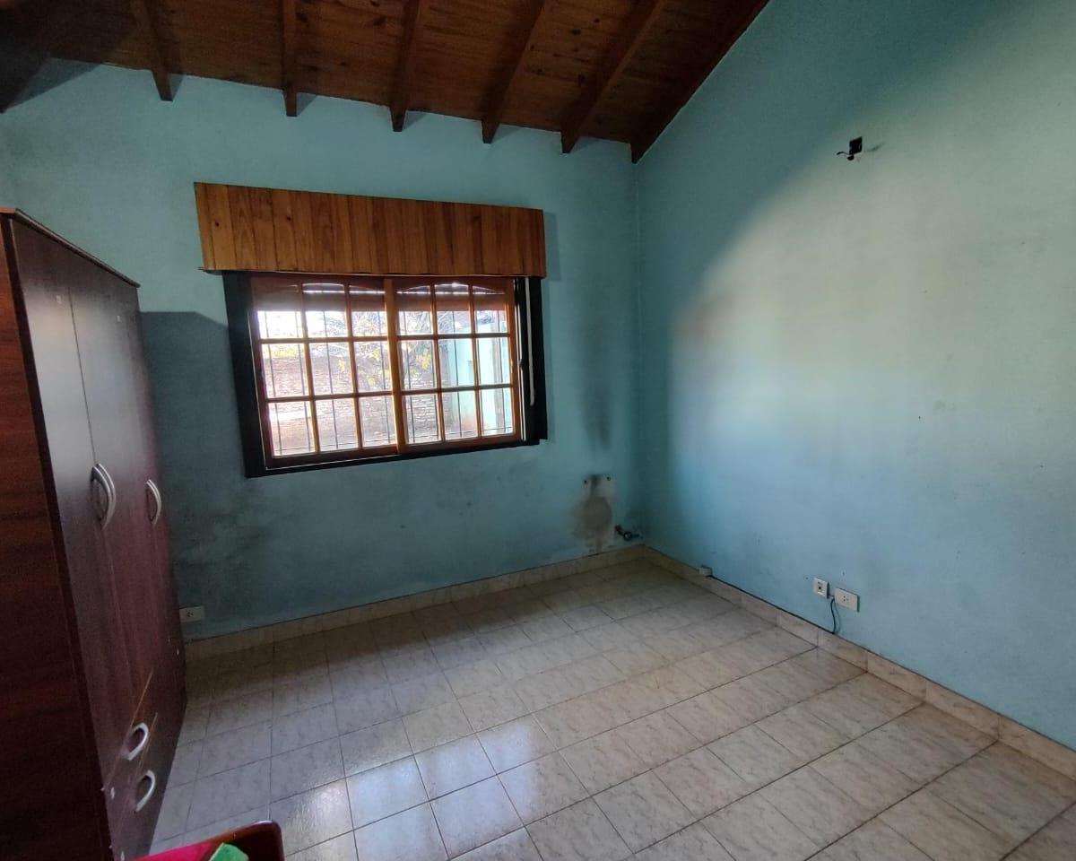 Chalet en Barrio Alcorta de 3 Dorm. 1