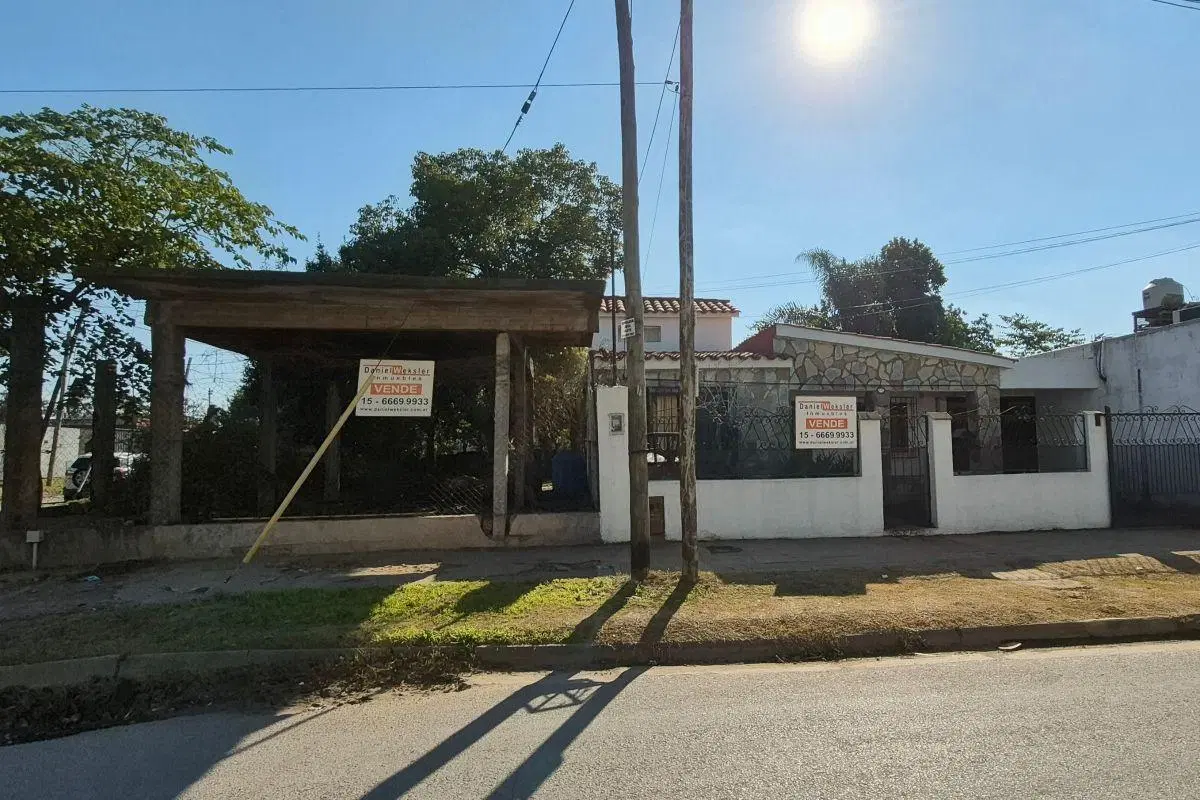 Esquina Comercial con mucho potencial en Venta 5