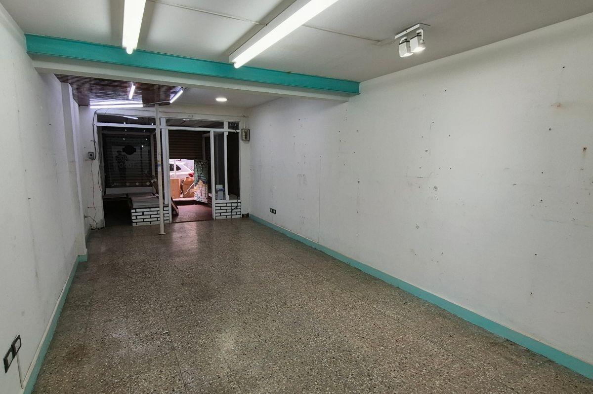 Foto de Local en Castelar. Zona muy comercial, imagen 3
