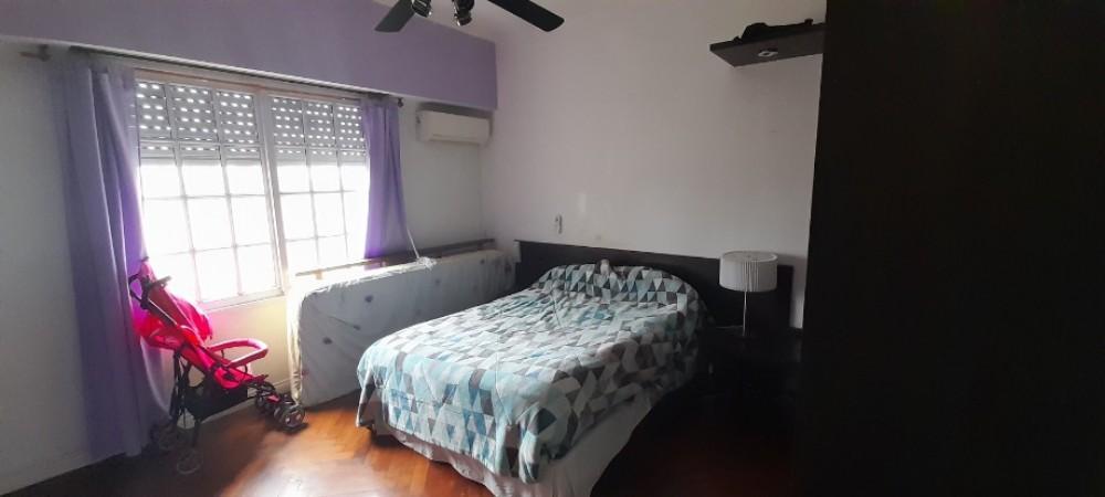 Dpto de 2 Ambientes sobre Alsina - banfield