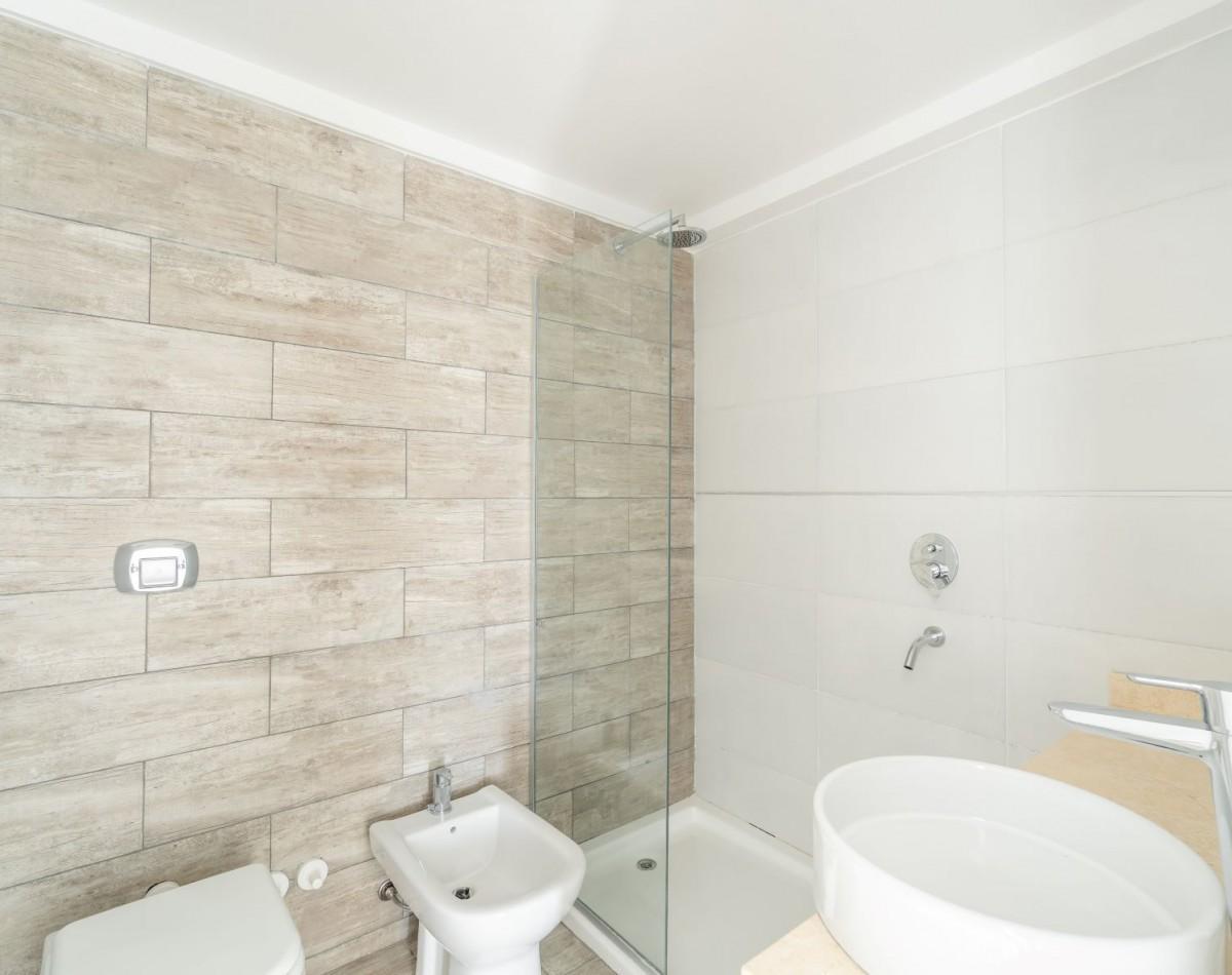 Foto de Hermoso departamento de 3 ambientes con cochera, imagen 3
