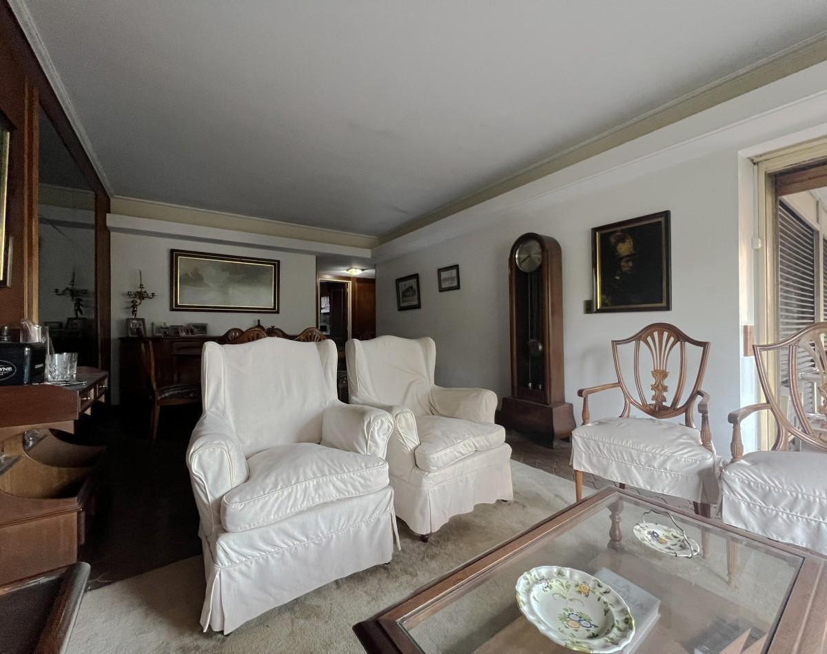 Departamento Excepcional 5 Ambientes con Cochera 1