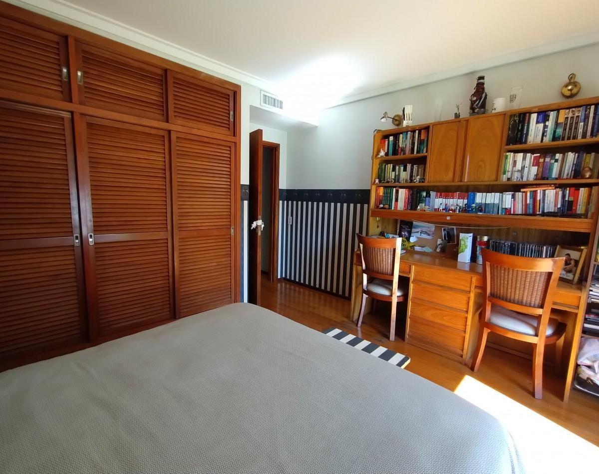 Excelente Chalet Capello Al 400 Banfield 5