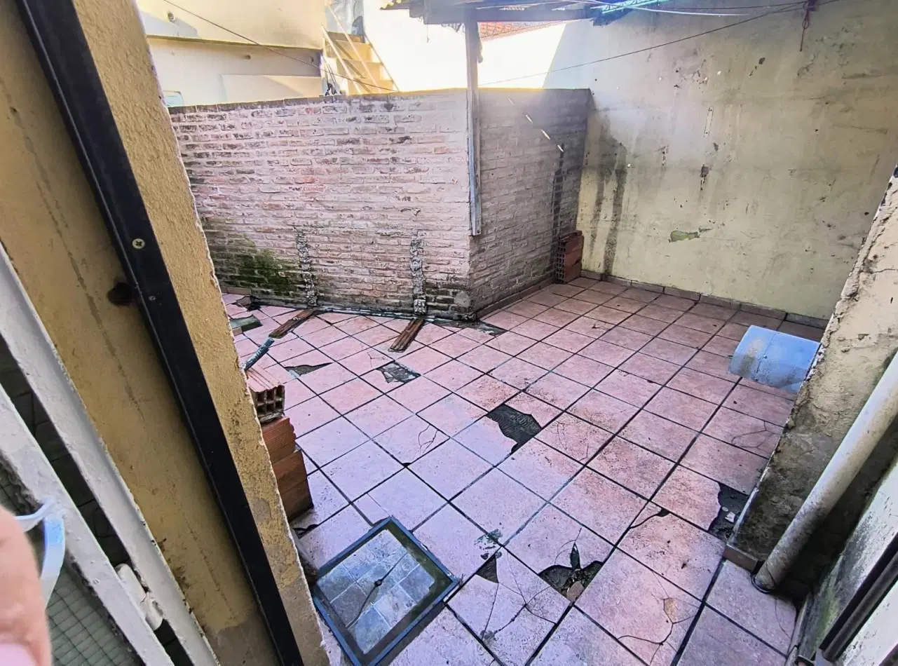 Casa en alquiler PH 2 dormitorios | Ramon Paretta 1061, Llavallol 2